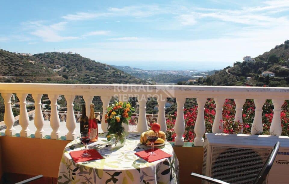 Maravillosa Villa en Torrox, con piscina y aire acondicionado - Imagen 36
