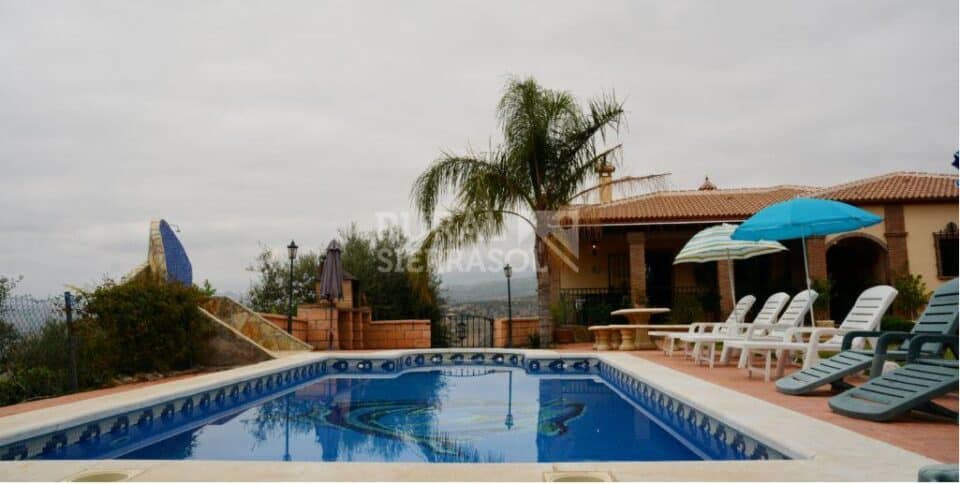 piscina de Casa rural en Alcaucín (Málaga)-3842