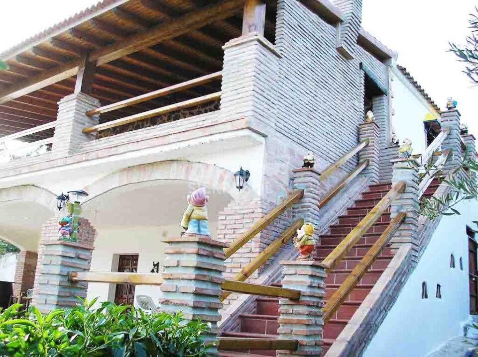 Espléndida Casa Rural en Comares, con unas vistas espectaculares - Imagen 26