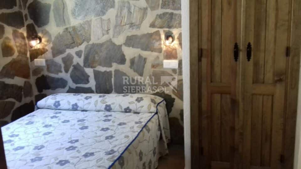 Impresionante Casa Rural en El Borge para grandes grupos - Imagen 25
