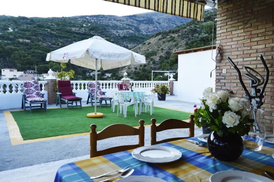 Acogedora Casa Rural en Lanjarón con piscina y chimenea - Imagen 3