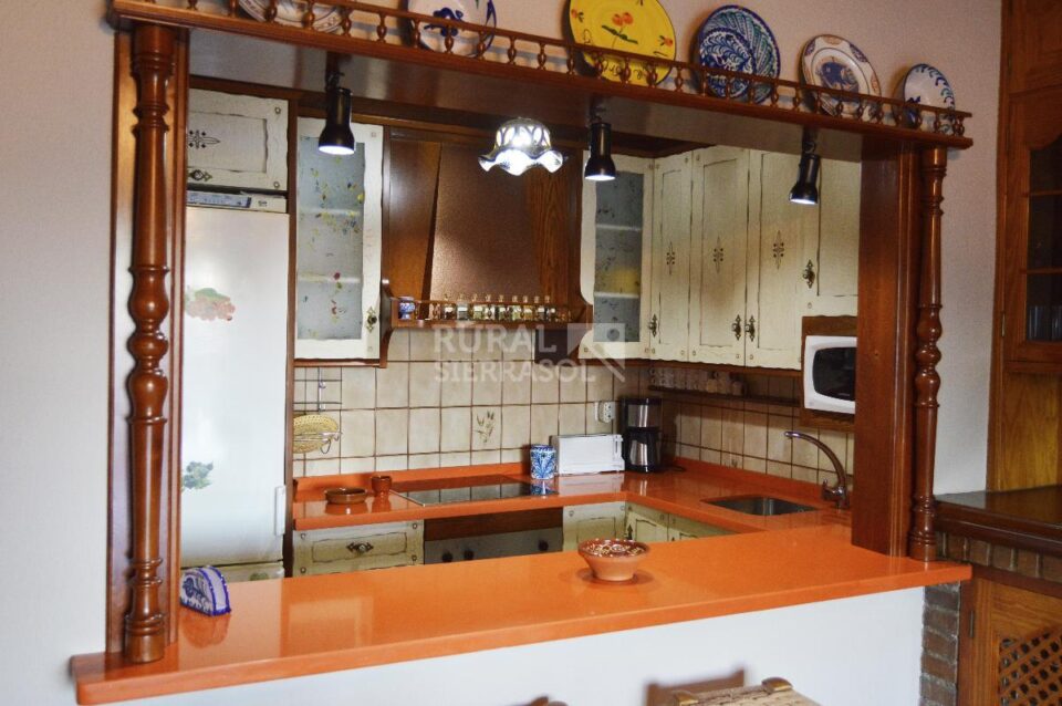 Acogedora Casa Rural en Lanjarón con piscina y chimenea - Imagen 16