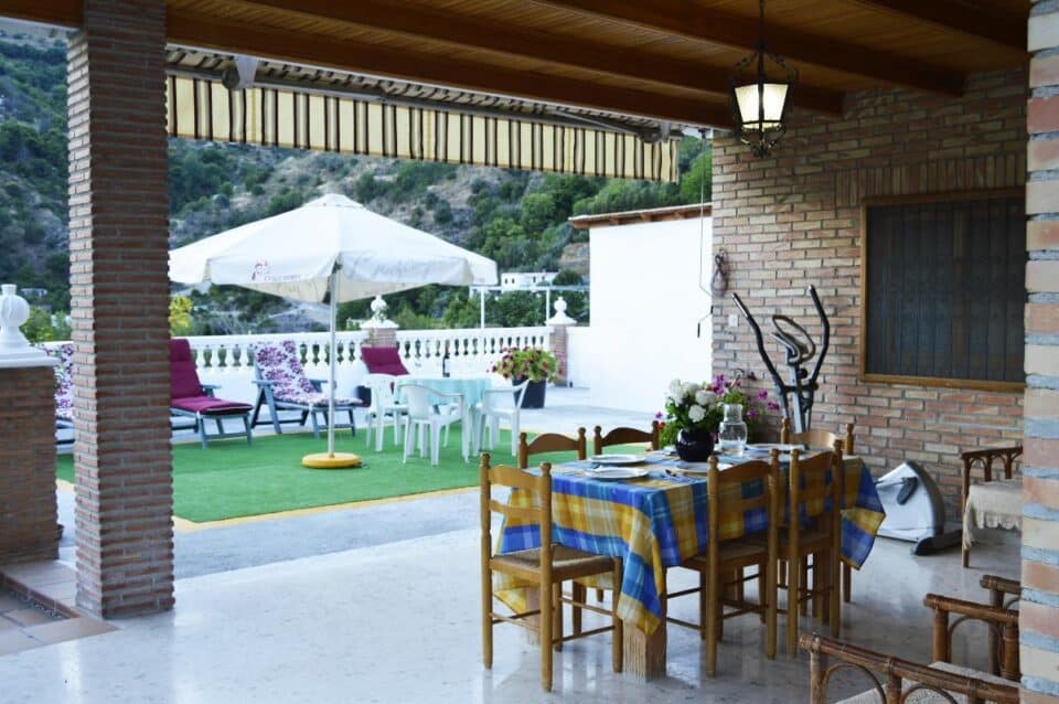 Acogedora Casa Rural en Lanjarón con piscina y chimenea - Imagen 28