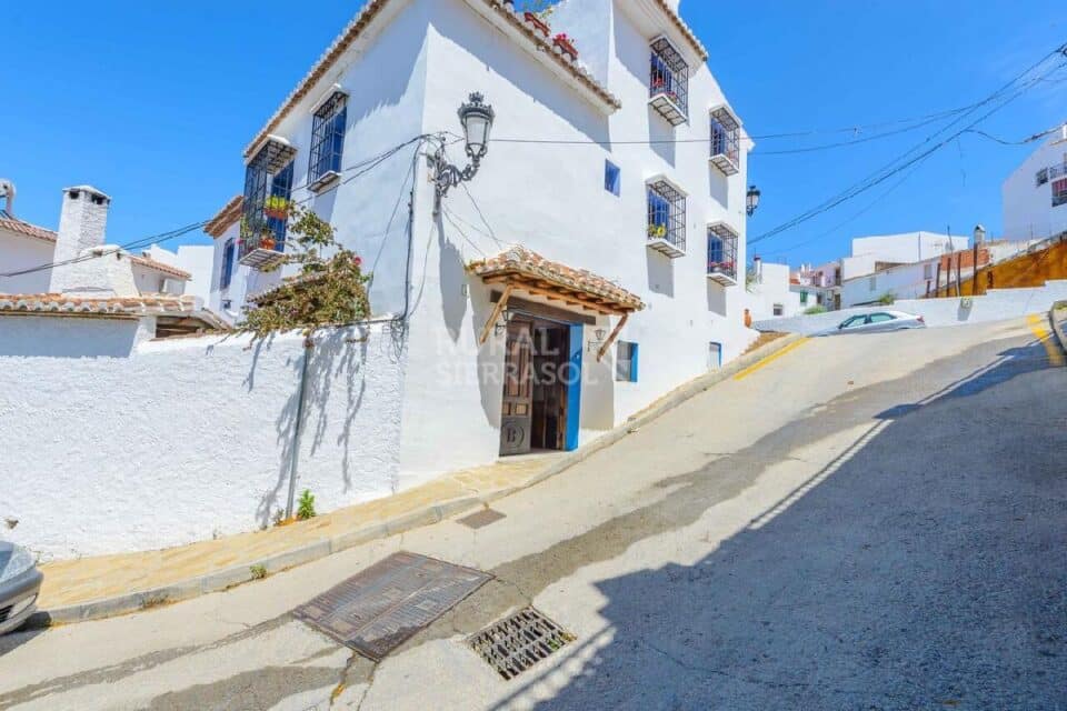 Fachada de Casa rural en Alcaucín (Málaga)-3865