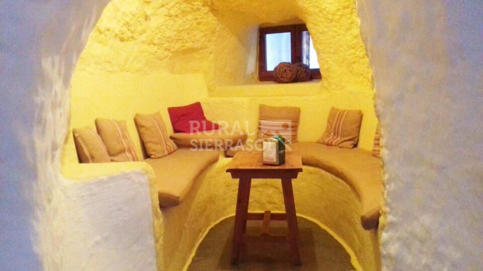 Maravillosa Casa Cueva en Baza, con chimenea y wifi - Imagen 71