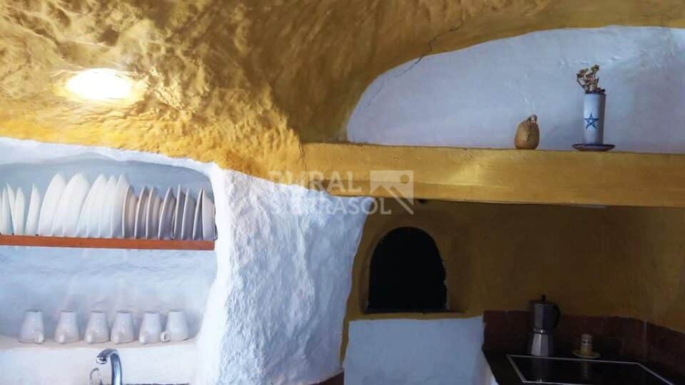 Espléndida Casa Cueva en Baza, con wifi, chimenea y hamman - Imagen 14