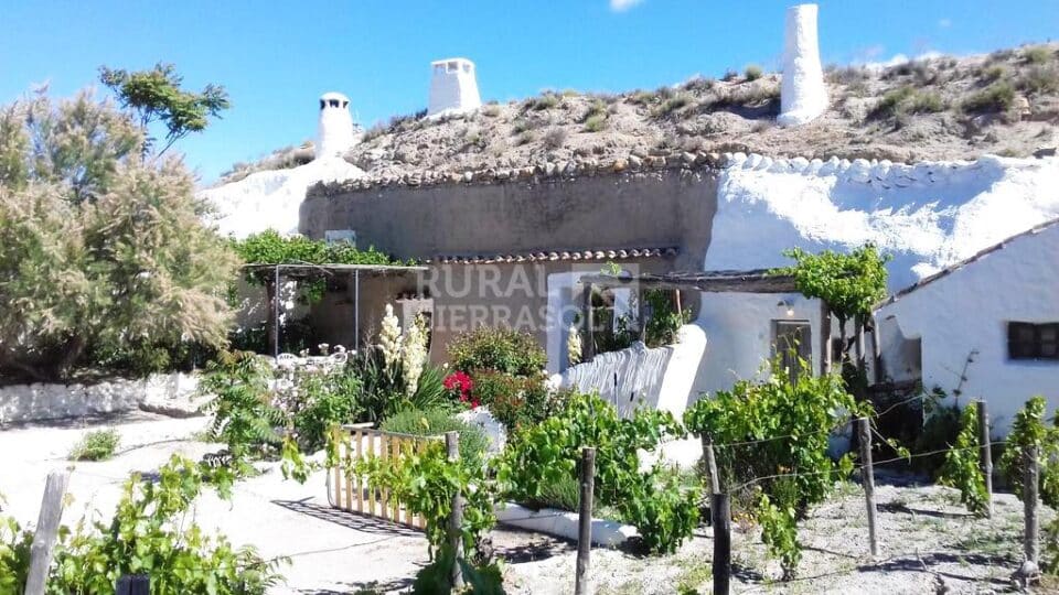 Espléndida Casa Cueva en Baza, con wifi, chimenea y hamman - Imagen 26