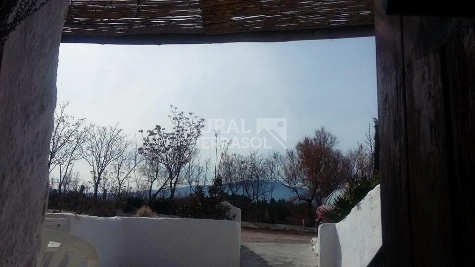 Magnífica Casa Cueva en Baza, con piscina y wifi - Imagen 15