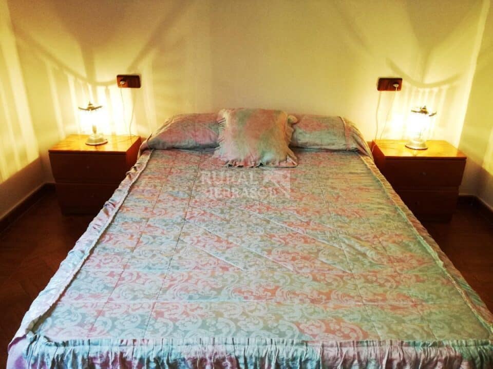 Maravillosa Casa Rural en El Borge, con piscina y wifi - Imagen 14