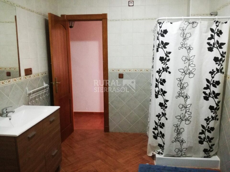 Maravillosa Casa Rural en El Borge, con piscina y wifi - Imagen 25