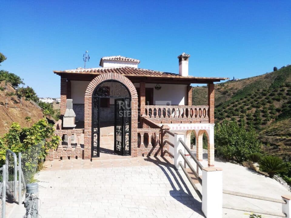 Maravillosa Casa Rural en El Borge, con piscina y wifi - Imagen 30