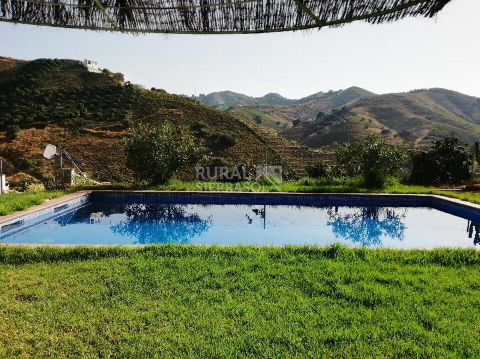 Maravillosa Casa Rural en El Borge, con piscina y wifi - Imagen 34