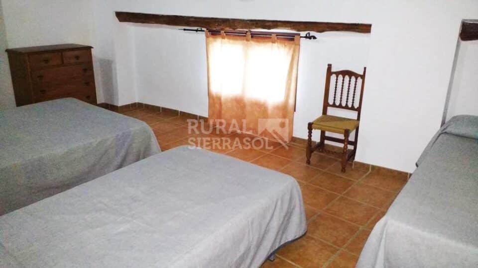 Amplia Vivienda Rural en Castril de la Peña, con chimenea y barbacoa - Imagen 25