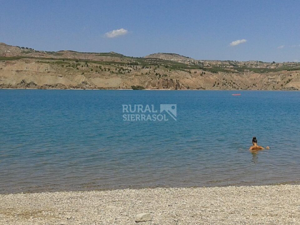 Acogedora Casa Cueva en Freila, con piscina y aire acondicionado - Imagen 20