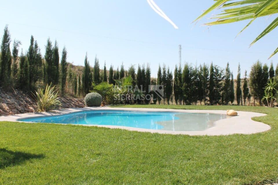 Magnífica Casa Cueva en Freila, con chimenea, piscina y aire acondicionado - Imagen 15