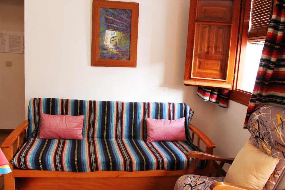 Fantástico Apartamento Rural en Capileira, con chimenea y wifi - Imagen 4