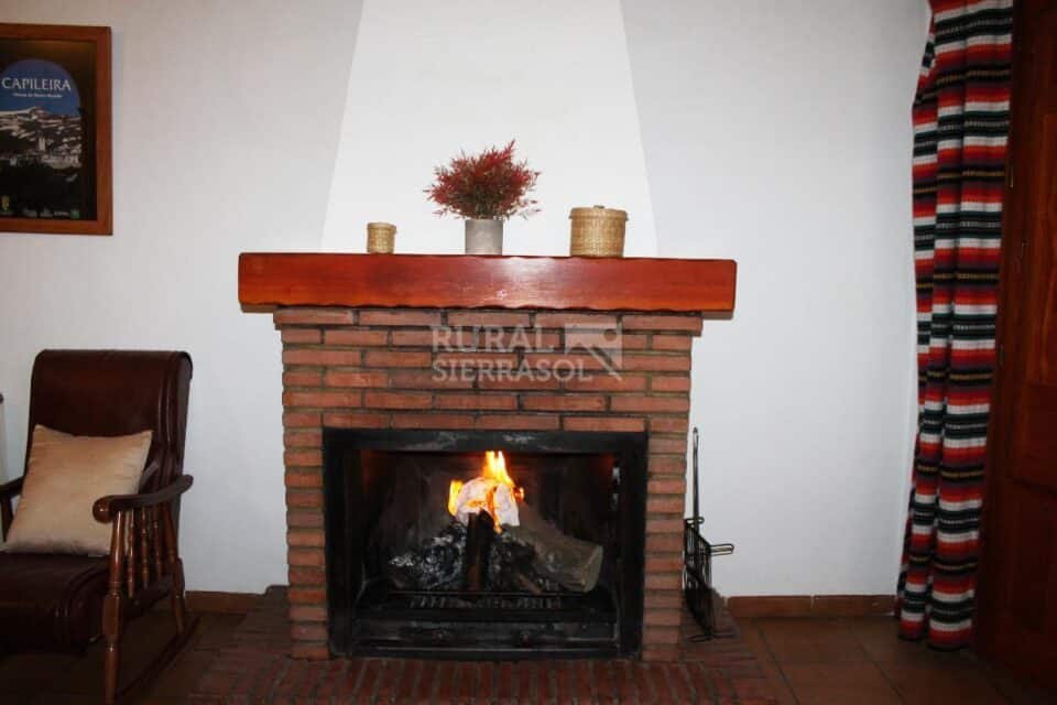 Acogedor Apartamento Rural en Capileira, con bonitas vistas a la sierra - Imagen 4