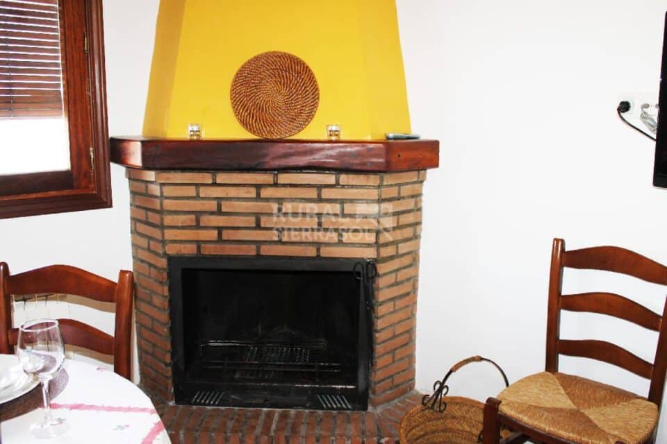 Acogedor Alojamiento Rural en Capileira con jacuzzi - Imagen 4