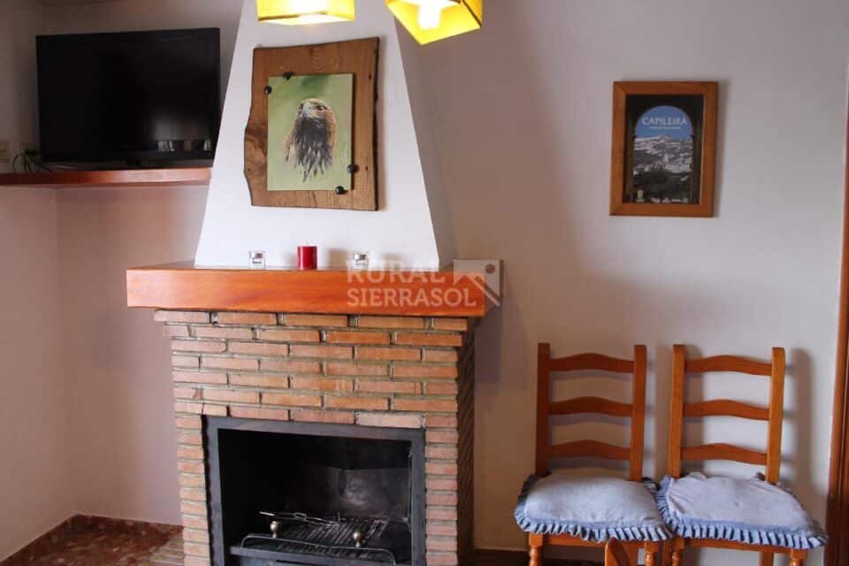 Coqueto Apartamento Rural en Capileira, con preciosas vistas al pueblo y al campo - Imagen 4