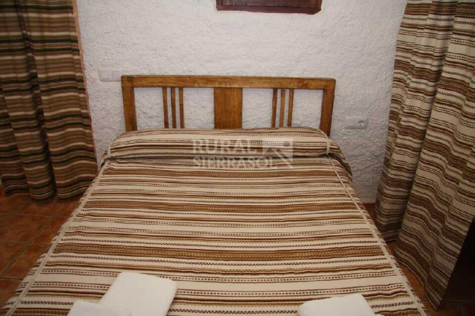 Casa Cueva en Castilléjar, con chimenea y barbacoa - Imagen 4