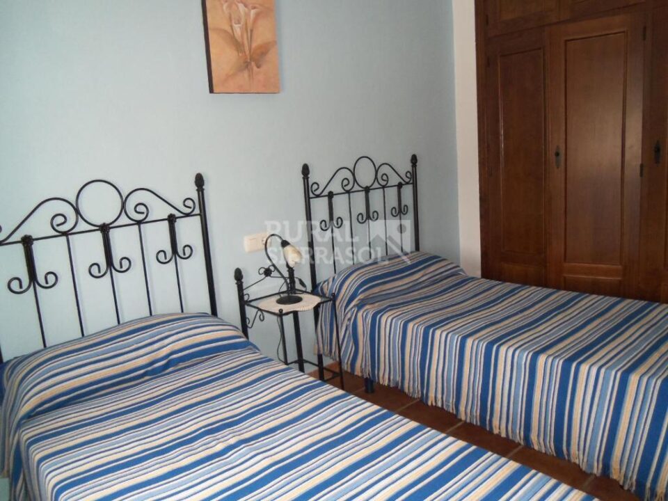 Apartamento Rural en Genalguacil, con estufa de leña - Imagen 6