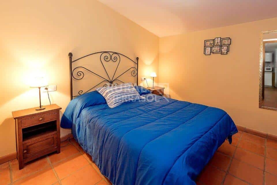 Acogedora Cabaña Rural en Huétor de Santillán, con piscina y barbacoa - Imagen 4