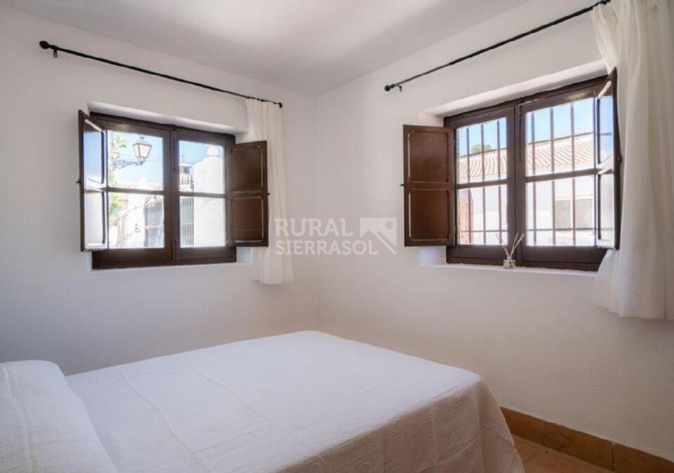 Acogedora Casa Rural en Los Montes Orientales de Granada - Imagen 11