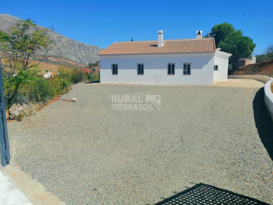 Magnífica Casa Rural en El Chorro, con piscina, aire acondicionado y wifi - Imagen 25