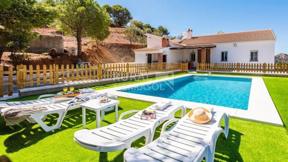 Magnífica Casa Rural en El Chorro, con piscina, aire acondicionado y wifi - Imagen 46
