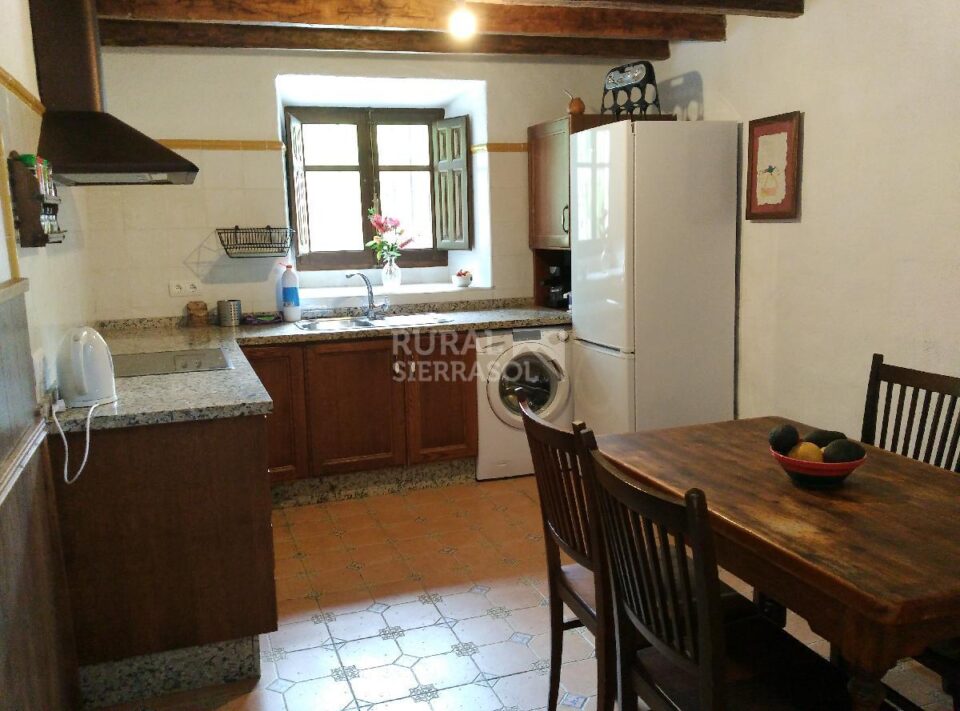Ancestral casa rural en Alhaurín El Grande, con piscina y aire acondicionado - Imagen 6