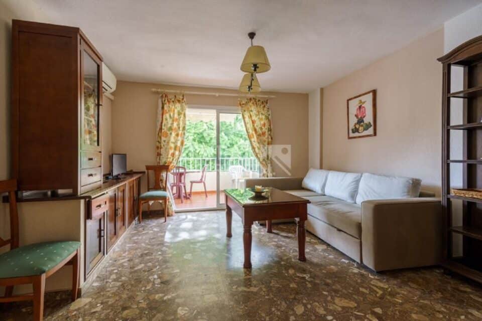 Acogedor Apartamento Turístico en Torremolinos, a 300 metros de la playa - Imagen 3