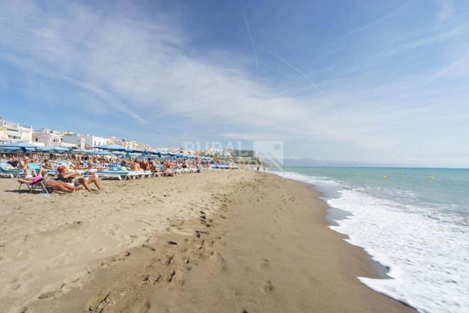 Acogedor Apartamento Turístico en Torremolinos, a 300 metros de la playa - Imagen 15