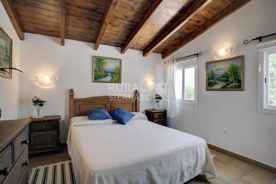 Maravillosa Villa en Gaucín, con piscina y gran jardín - Imagen 28