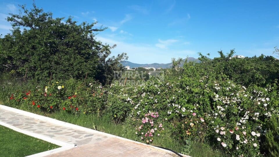 Maravillosa Villa en Gaucín, con piscina y gran jardín - Imagen 31