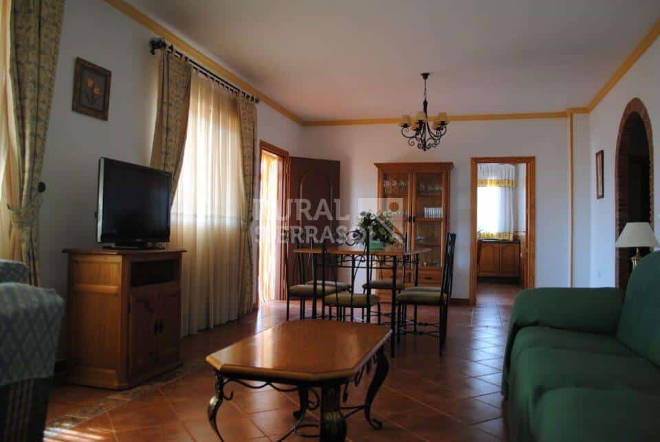 Salón completo de casa rural en Periana (referencia 1003)