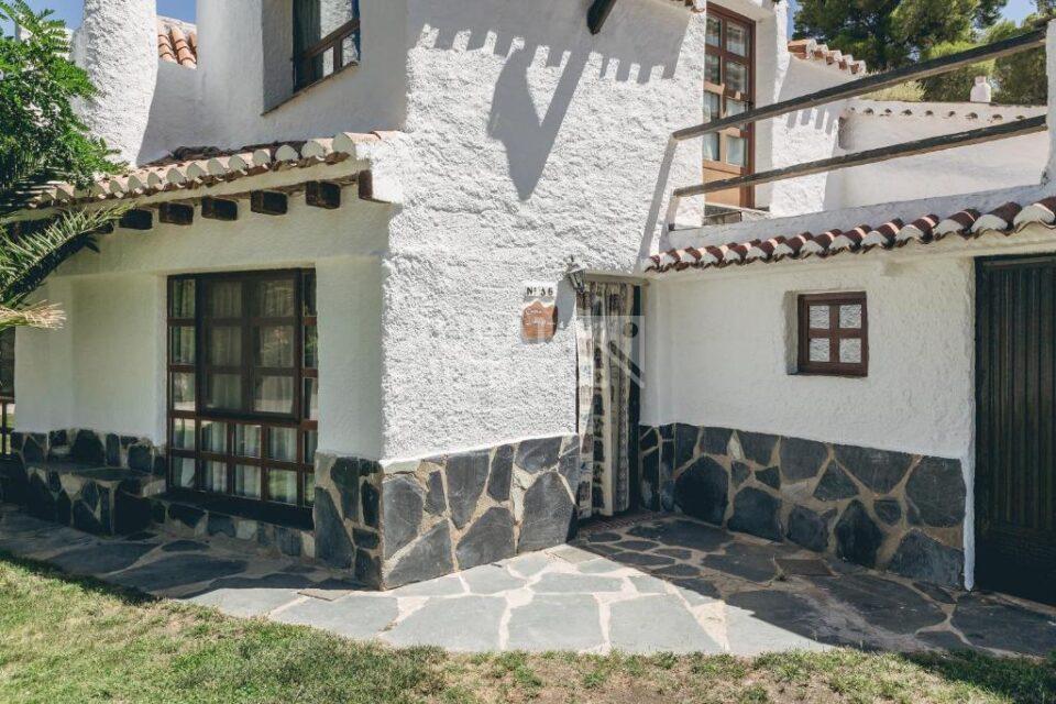 Coqueta Casa Cueva en Alcudia de Guadix, con piscina, barbacoa y wi-fi - Imagen 43