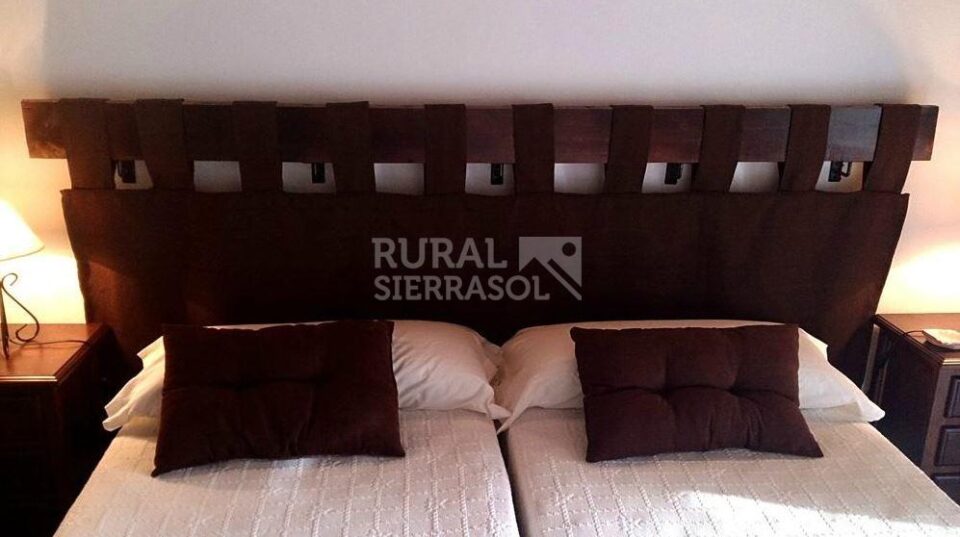 Centenaria Casa Rural a 21 km de la playa - Imagen 11