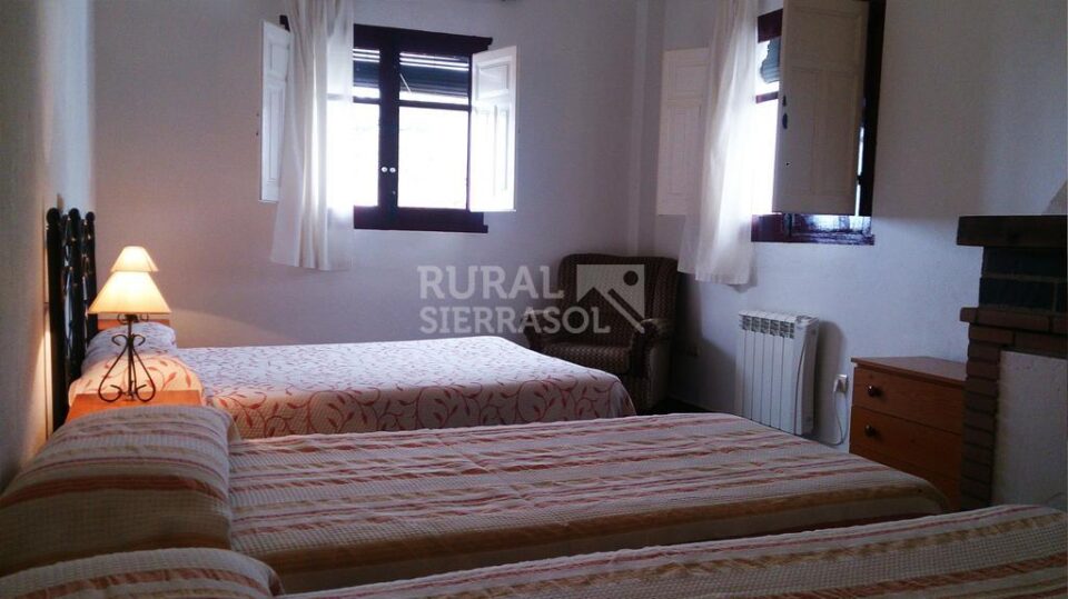 Centenaria Casa Rural a 21 km de la playa - Imagen 39