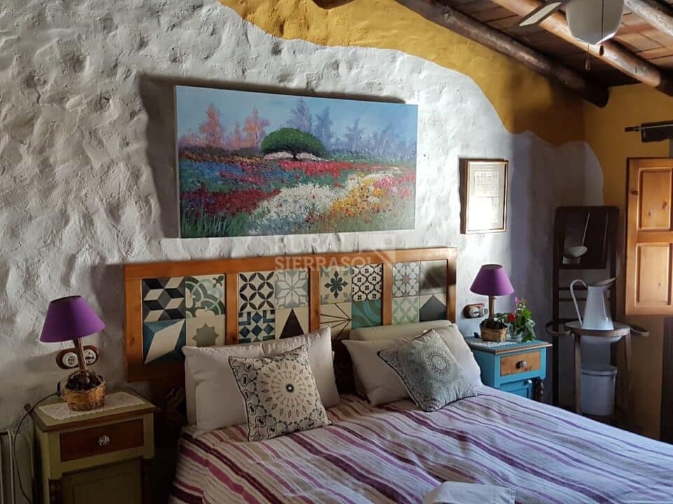 Preciosa Casa Rural en Benarrabá, con chimenea, ducha hidromasaje - Imagen 6
