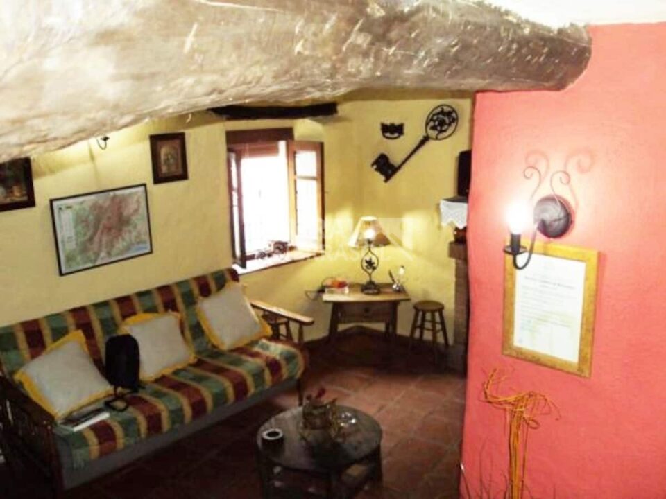 Acogedora casa Rural en Parauta, con chimenea y calefacción - Imagen 5