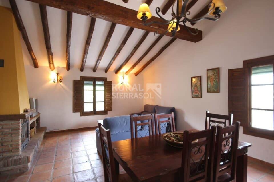 Casa Rural en Viñuela con bonitas vistas, piscina y wi-fi - Imagen 5