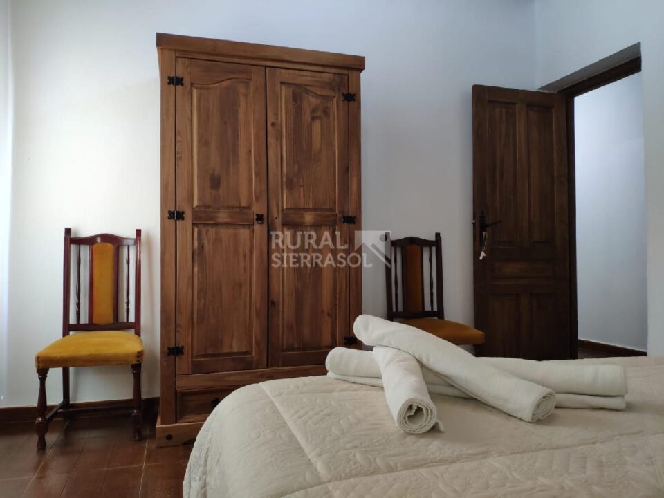 Preciosa Casa Rural en Montefrío, con piscina, barbacoa y chimenea - Imagen 21