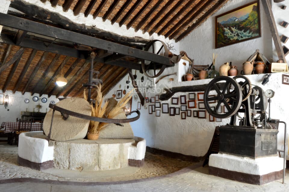 Casa Rural en Alfarnatejo con piscina, barbacoa y gran jardín - Imagen 52