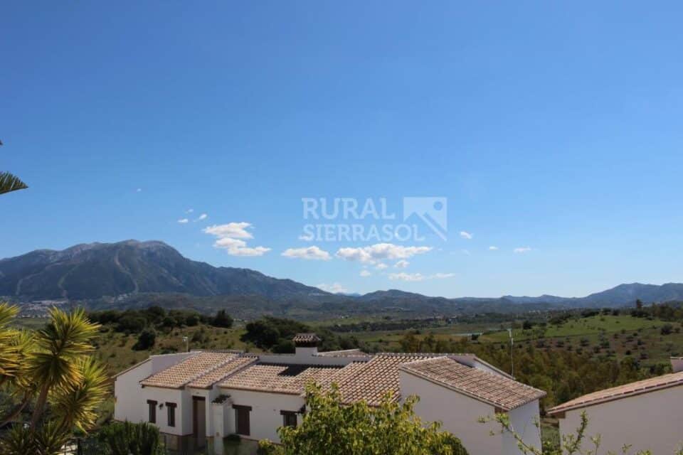 Conjunto de siete Casas Rurales junto al Lago de La Viñuela - Imagen 57