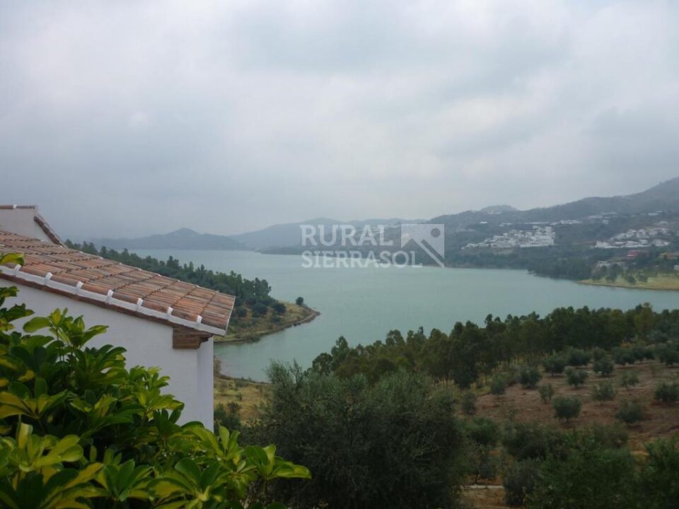 Conjunto de siete Casas Rurales junto al Lago de La Viñuela - Imagen 58