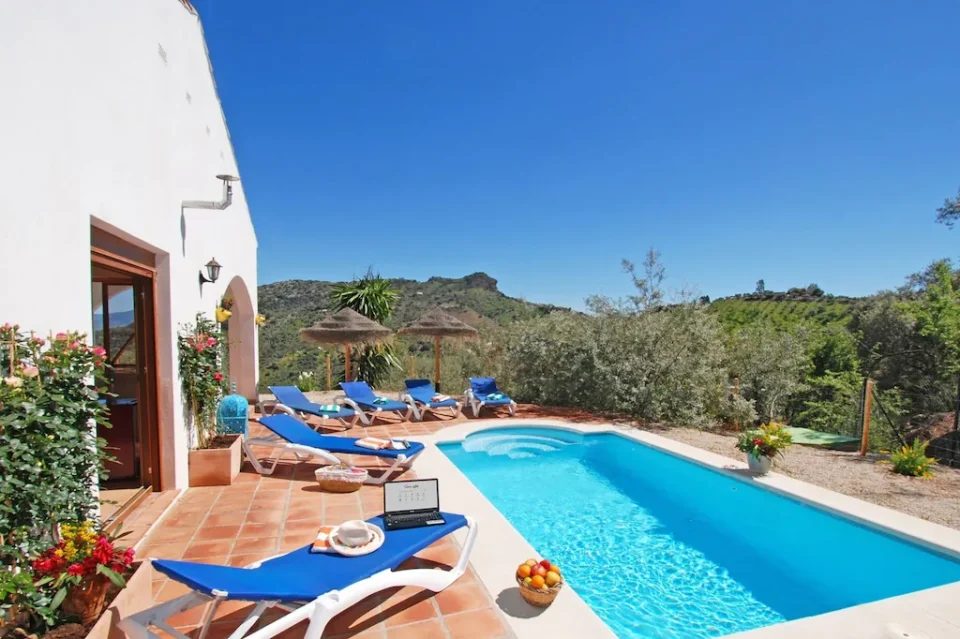 Preciosa Casa Rural en Comares, con piscina climatizada - Imagen 7