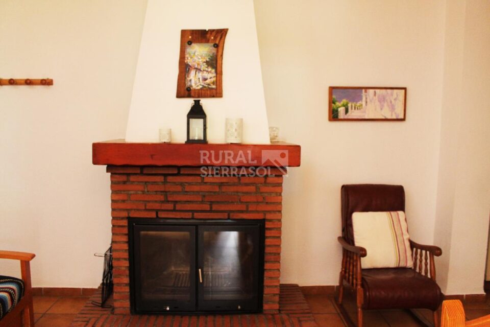 Magnífico Apartamento Rural en Capileira, con wifi y chimenea - Imagen 6