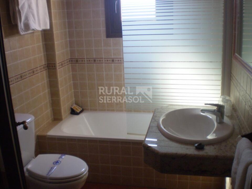 Acogedor Hotel Rural junto al Parque Natural de Los Montes de Málaga - Imagen 7