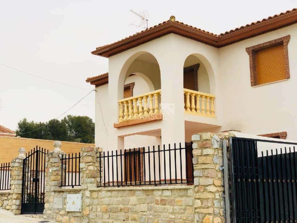 Casa Rural junto al Pantano de Bermejales, con piscina y barbacoa - Imagen 51