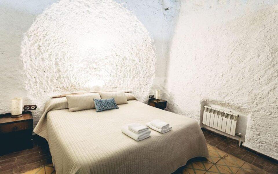 Coqueta Casa Cueva en Alcudia de Guadix, con piscina, barbacoa y wi-fi - Imagen 63